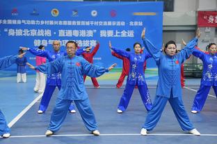 队史篮板王！字母：没人能想到一个瘦弱的希腊小孩会打破天勾纪录